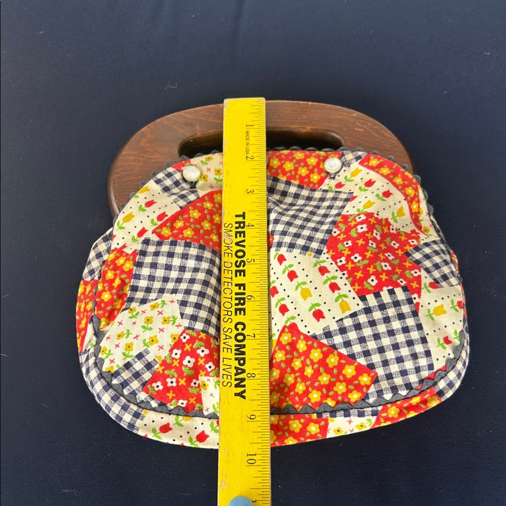 Vintage Patchwork Bermuda Bag with Wooden Handle - Picture 7 of 8